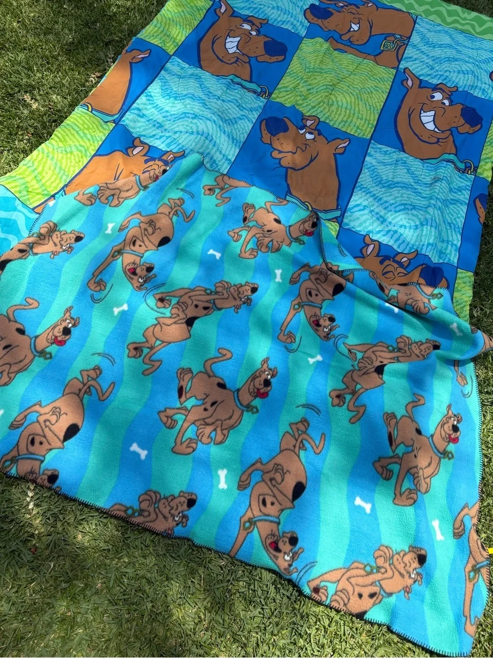 Vintage Y2K Scooby Doo 3-piece bedding set twin comforter, pillowcase, blanket